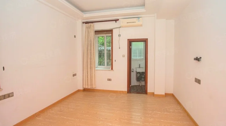 Dongfang Golf Villa Phase I - View 3