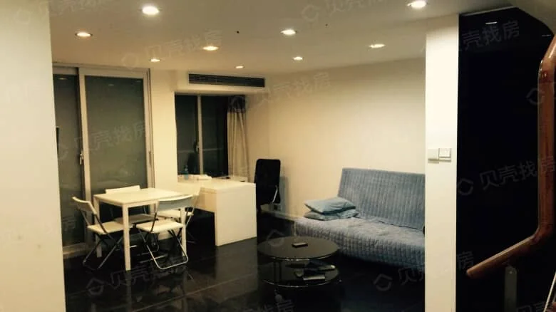 CFC Long Hair Center - View 1