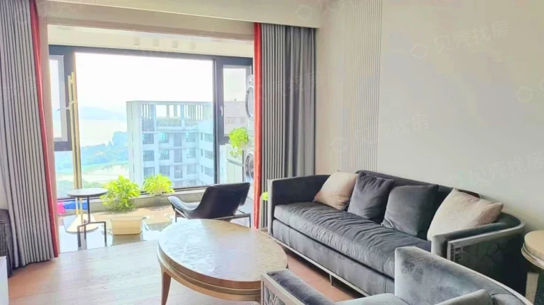 Chunshuitan East Lake Phase III - View 1