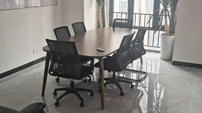 Qidi Xiexin Center - View 1