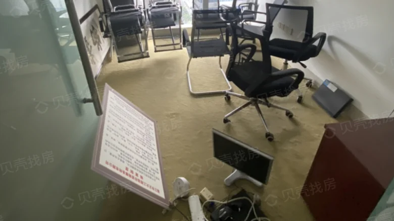 Vigo Business Tower - View 1