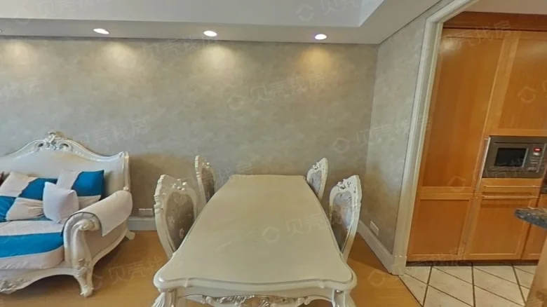 New Land International Apartments - View 1