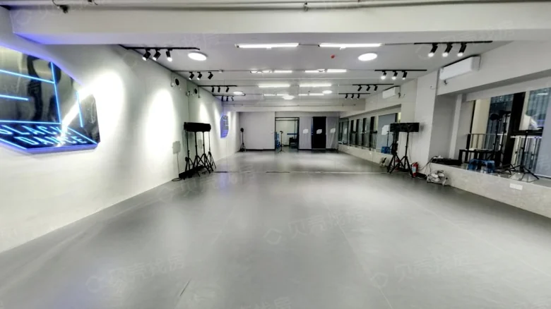 Peking Manhood Plaza - View 1