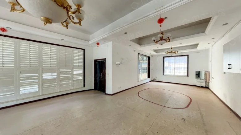 Cyan Garden Street Friendship Community - View 1