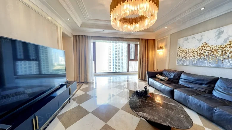 Wanda Elegant Lake Family Mansion - View 2