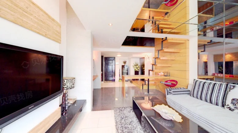 Mingsh mini Mansion - View 1