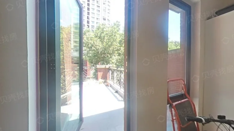 Rising Splendor Central Palace Garden - View 5