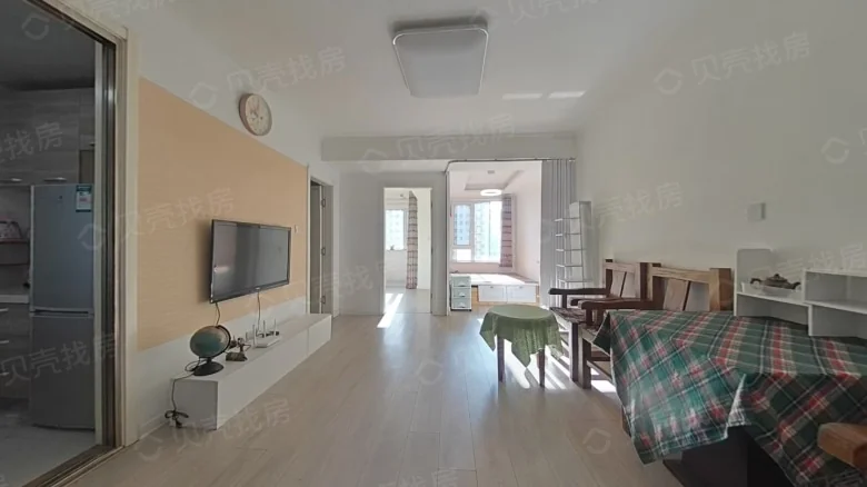 Shine Source Upward - View 1