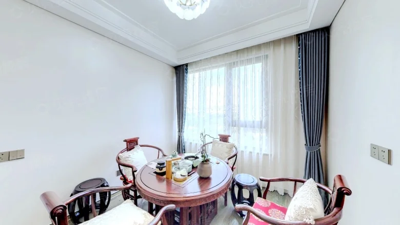 Haiшу Jinmao Villa - View 1