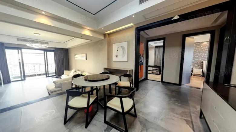 Dongling Gem Mansion - View 2