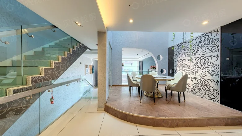 Tranquil Virtue Luxury Villa - View 2