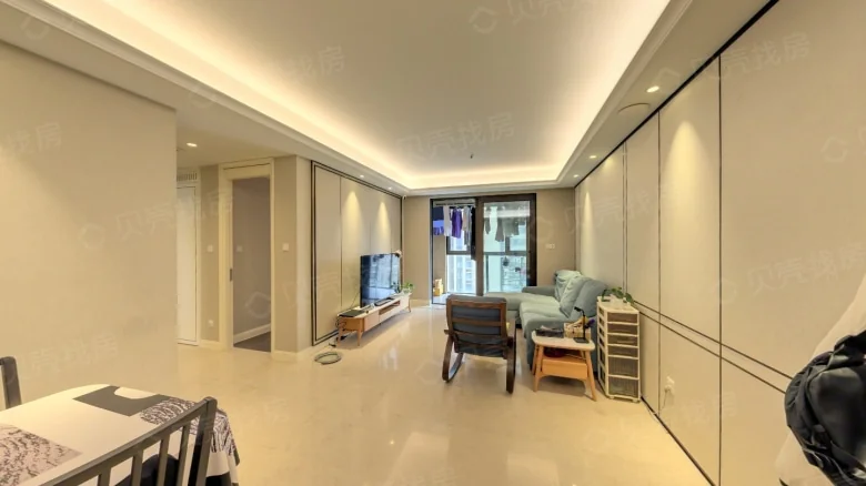 Lihu Jinmao Mansion - View 3