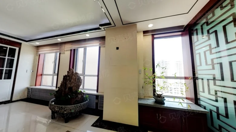 Haihong International - View 9