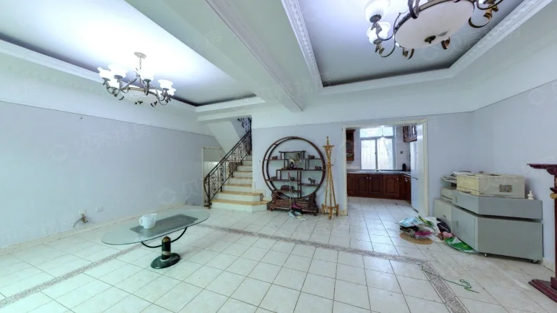 Roundup Mansion - View 2