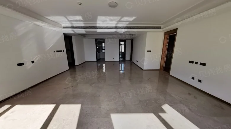 Vanke Metropolis - View 5