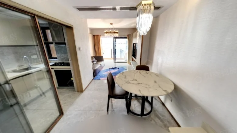 East Ocean Silver Mansion Apartments - View 3