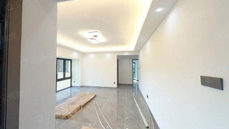 Fragrant Valley Manor - View 1