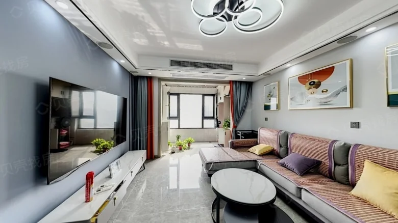 International One Garden - View 2