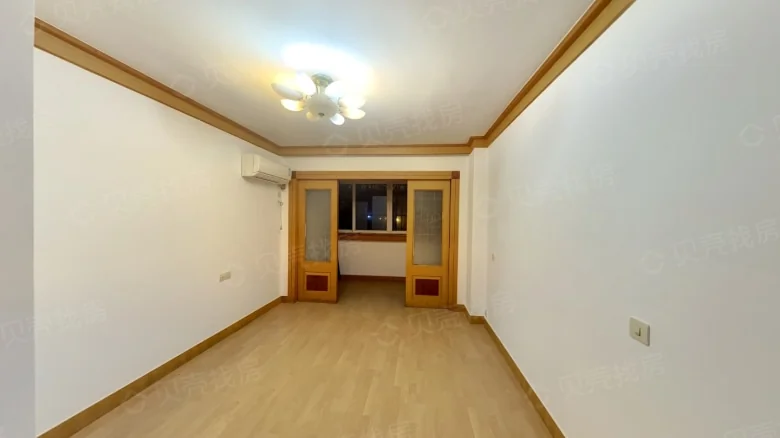 Jiefang New Village - View 1