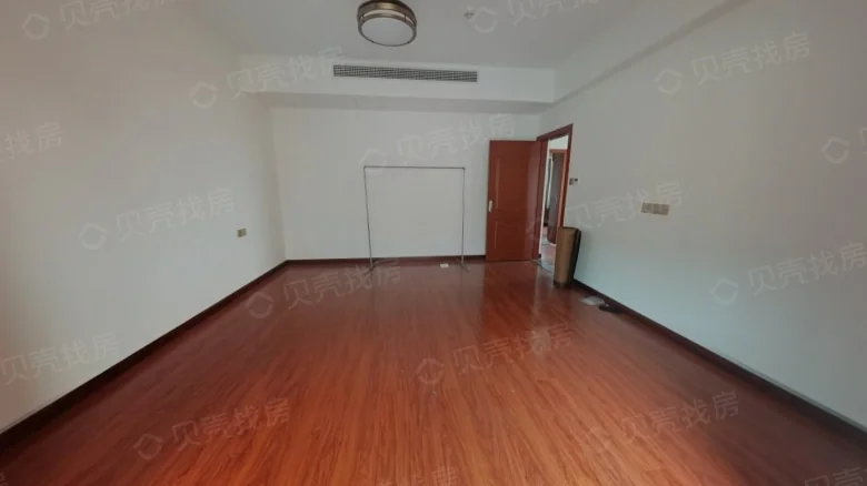 Shimao Lakefront Residence District D - View 1