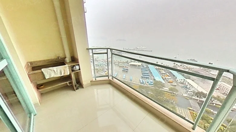 King Trade Golden Seashore - View 4