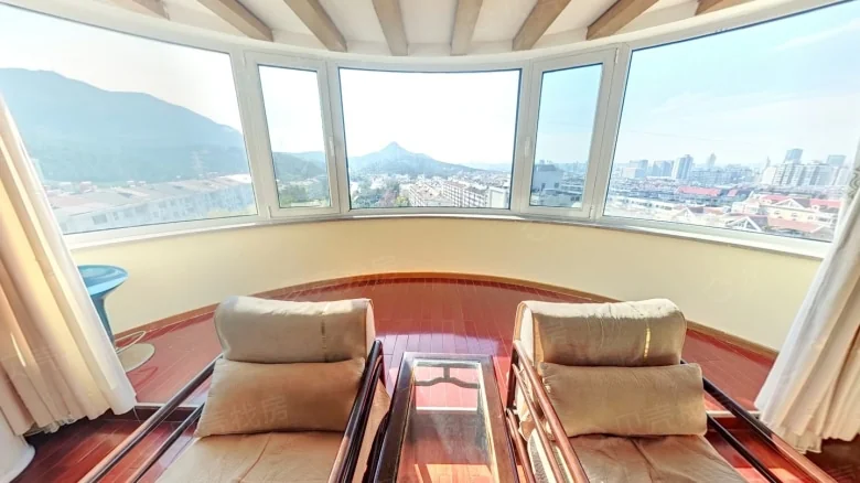 Bright Moon Magnolia Court - View 4