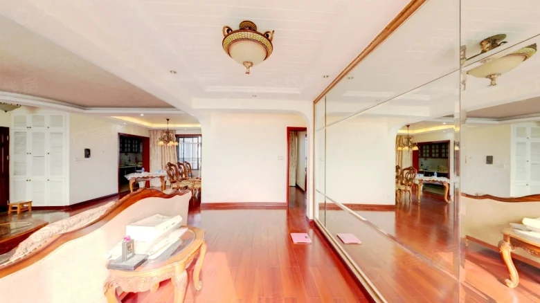 China Ocean Lakefront One - View 1