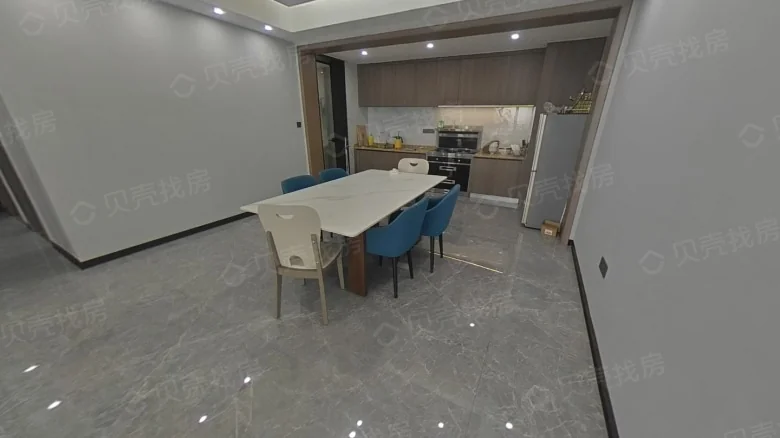 Rongshuo White Elephant Street - View 4