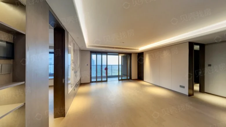 Rende Lakefront Century - View 3