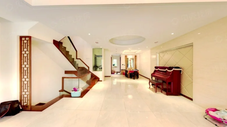 Vanke Tanxi Villa - View 1