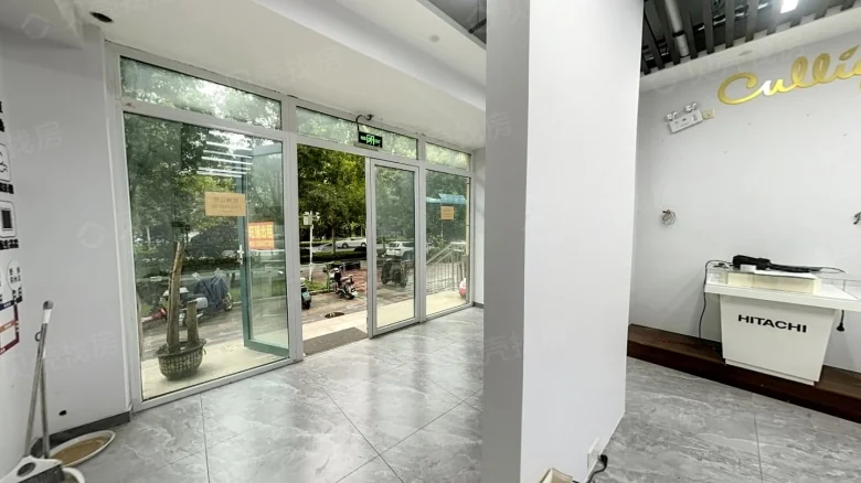 Hongfu Mansion - View 1