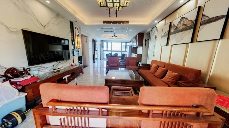 Elegant Residence Le Fu Spring Mountain Home - View 3