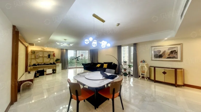 Palm Springs International Apartment - View 3