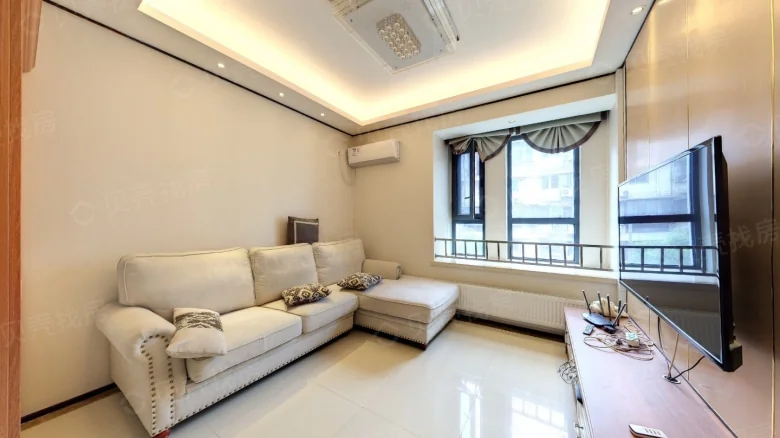 Wanda Imperial Lake Mansion Executive Residences - View 1