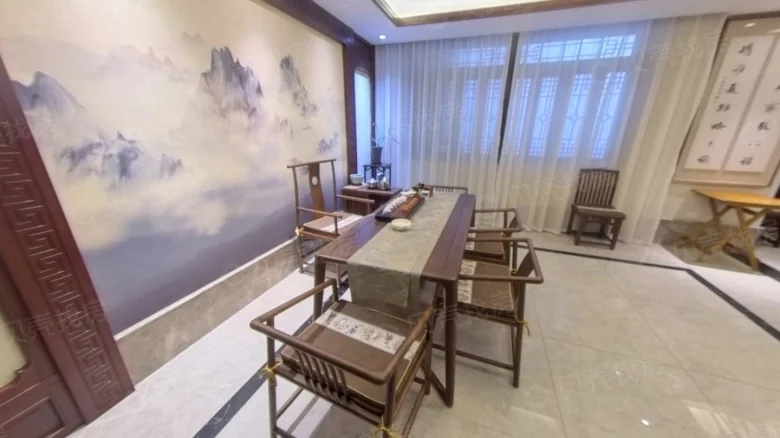 Elegant Residence Joyous Crossing - View 8