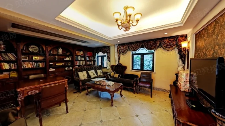 Central Garden New City Villa - View 5