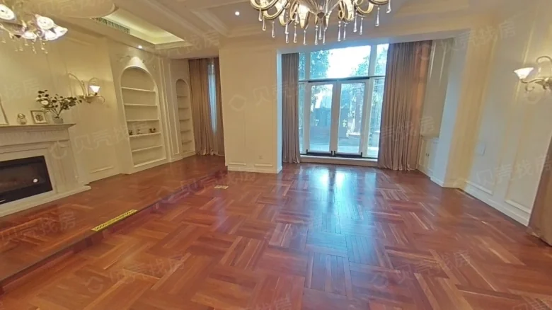 Lakeside Chrysanthemum Spring Grand View - View 2