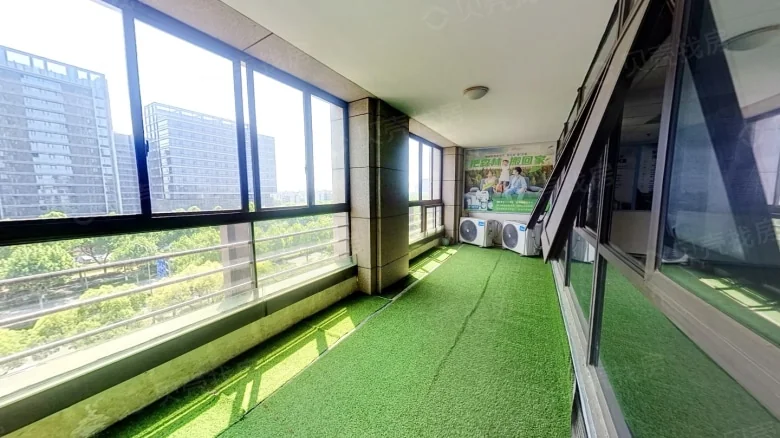 Jiaxing City Zhonghuan Square East District - View 2