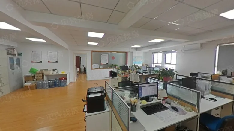 Huapu Tower - View 2