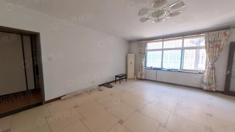 Shi Fu Apartments - View 5