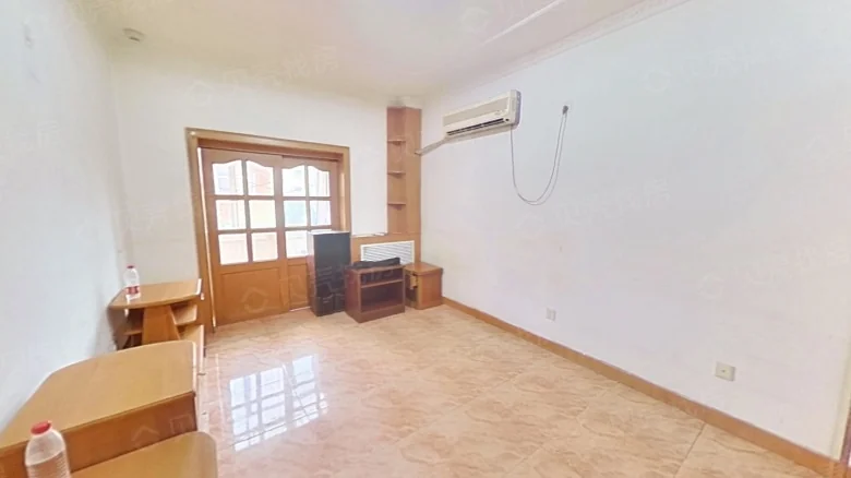 Xiwai Street Ji 8 Courtyard - View 1