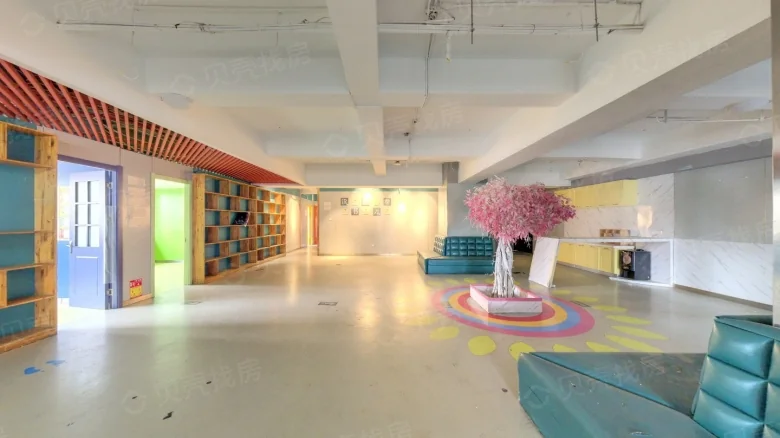 Zhongguang Business Tower - View 5