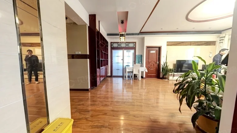 Pei Feng Tower - View 4