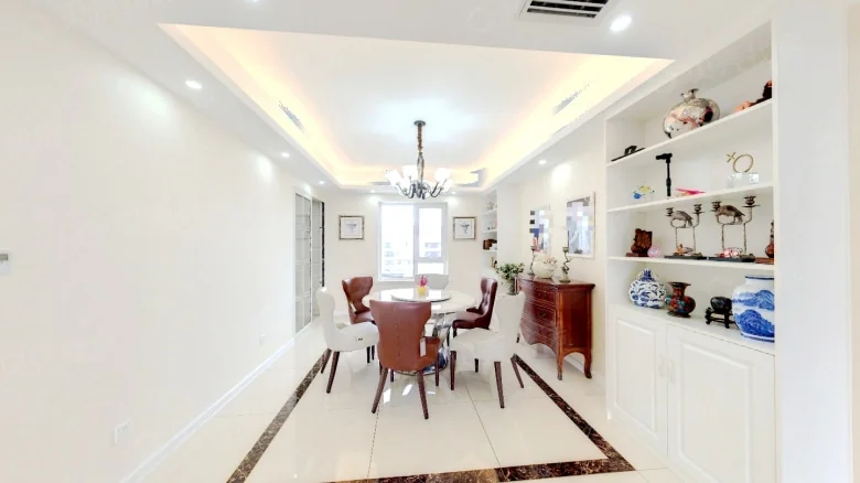 Shangjing Xin Shijie碧桂園花城公館would be translated as碧桂園 Green Kingdom Huacheng Gunguan Flower City Public Mansion, but for - View 1