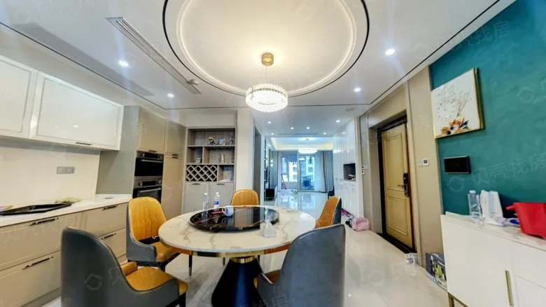 Greenfield George Manor - View 2