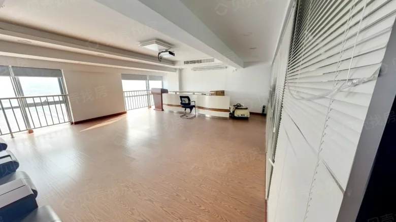 People's East Road 699 JinYang Digital City - View 2