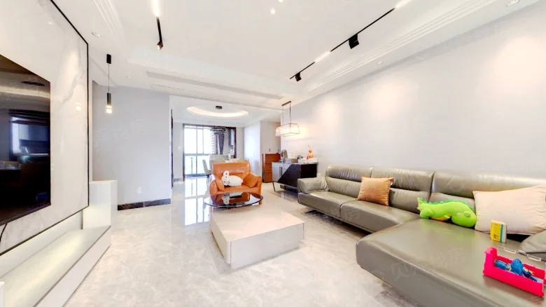 Donghu Jin Yue - View 2