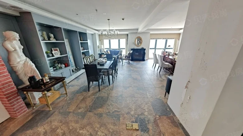 Huishan Wanda Commercial Square - View 3