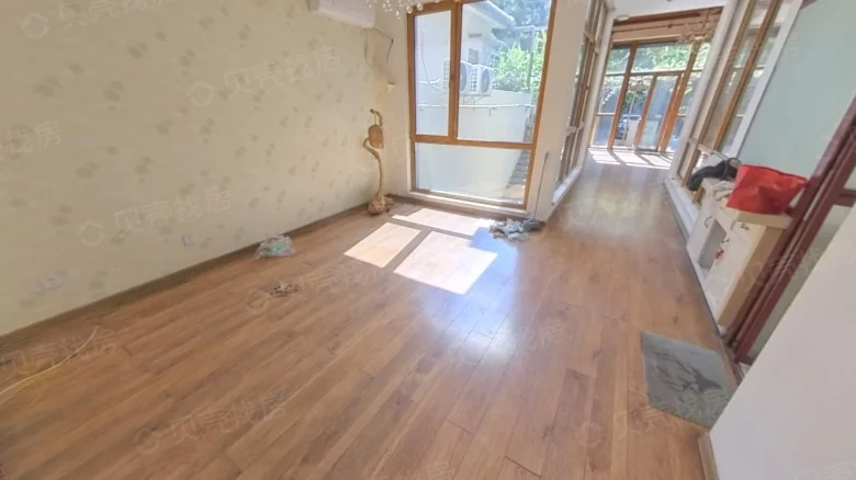 Dutch Villa - View 3