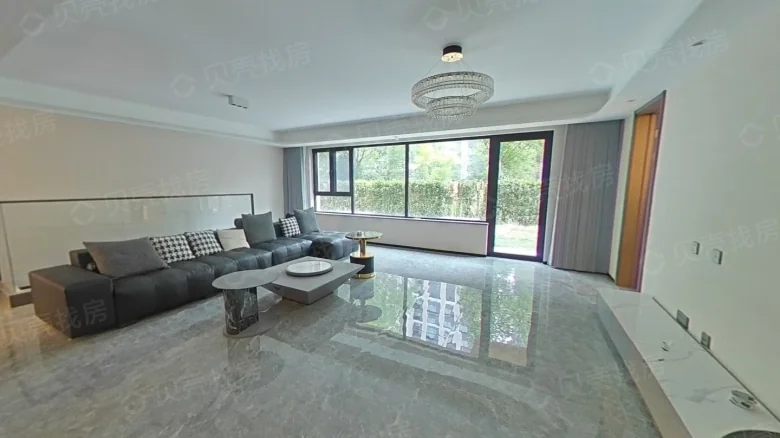 Lakeside Heaven Elegance - View 3